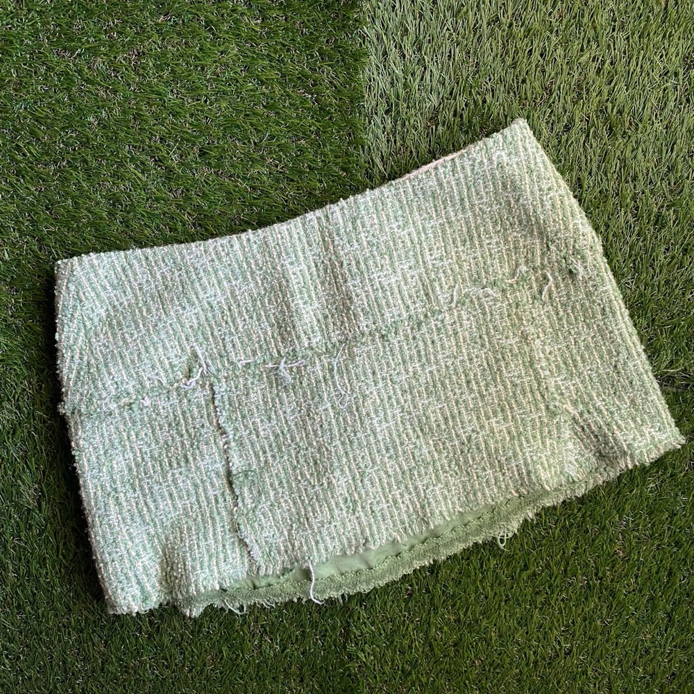 Green Abercrombie & Fitch skirt
